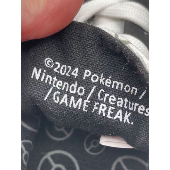 Pokemon Sneakers Men’s Size 9 Ground Up Canvas Low Top Colorful Shoes Squirtle - Picture 5 of 16